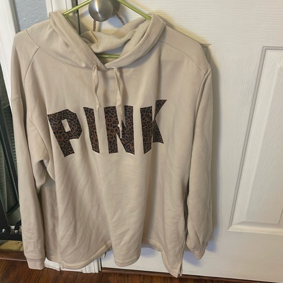 new Pink Sweatshirt with hood - Picture 1 of 3